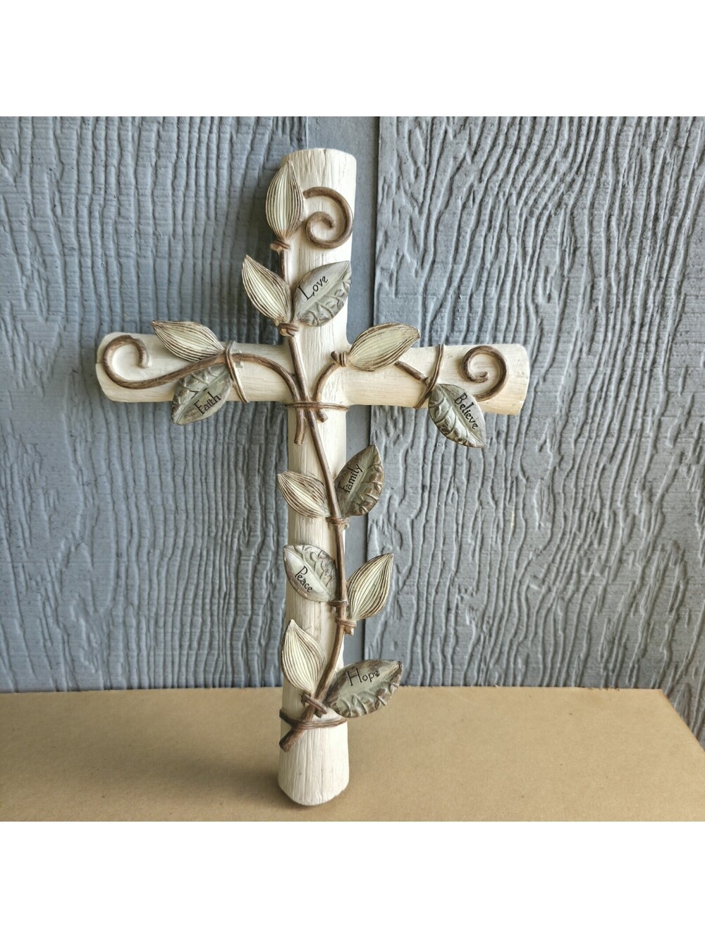 VTG Style Resin Wall Cross Inscribed Faith Love Peace Hope Vines Leaves 14” Chip